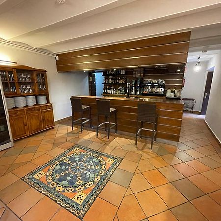 Hotel Castillo Valdes Salas Kültér fotó