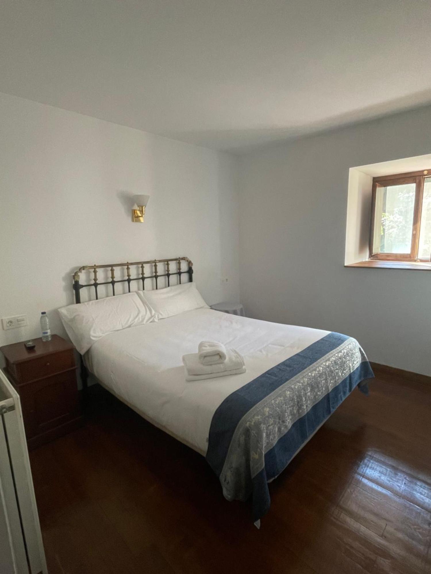 Hotel Castillo Valdes Salas Kültér fotó